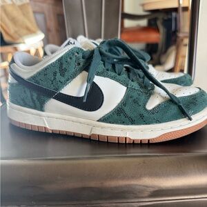 Pro Green Nike Dunks size 8